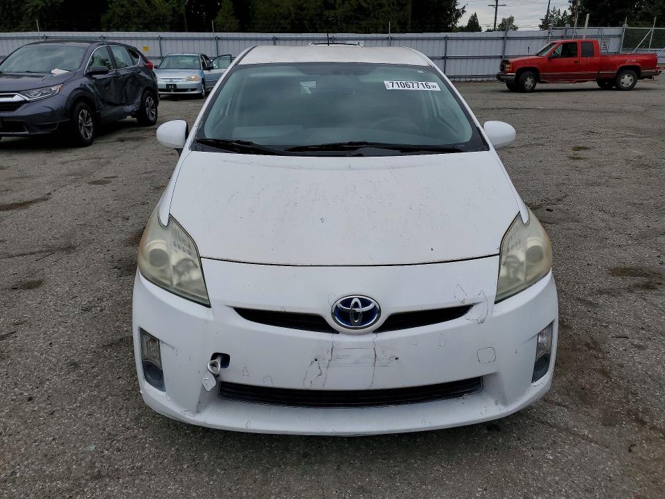 71067716 :رقم المزاد ، JTDKN3DU6B0274329 vin ، 2011 Toyota Prius مزاد بيع