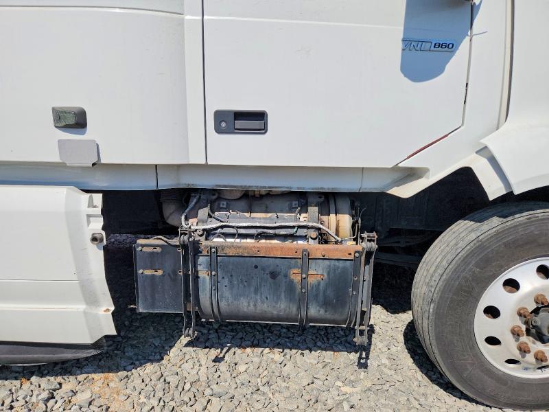 2021 Volvo Vn მანქანა იყიდება აუქციონზე, vin: 4V4NC9EJ7MN238203, აუქციონის ნომერი: 70484546
