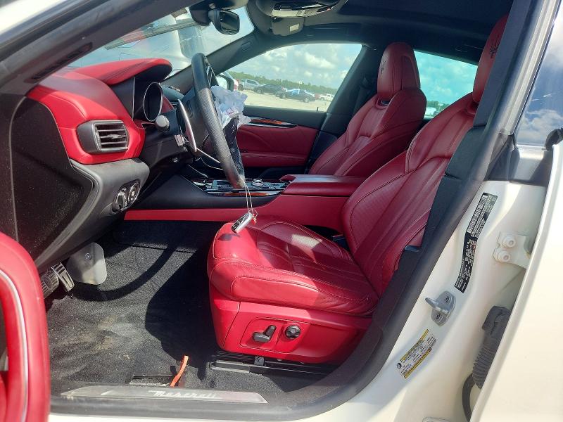 Продажа на аукционе авто 2019 Maserati Levante, vin: ZN661XUS4KX333323, номер лота: 69521336