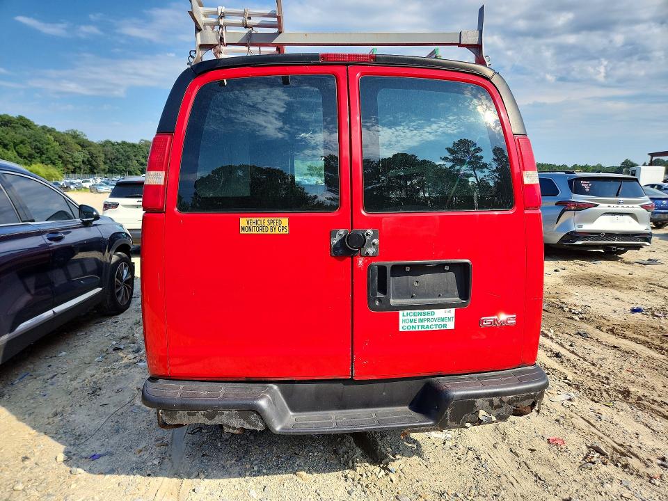67104116 :رقم المزاد ، 1GTFG25T131155580 vin ، 2003 Gmc Savana مزاد بيع