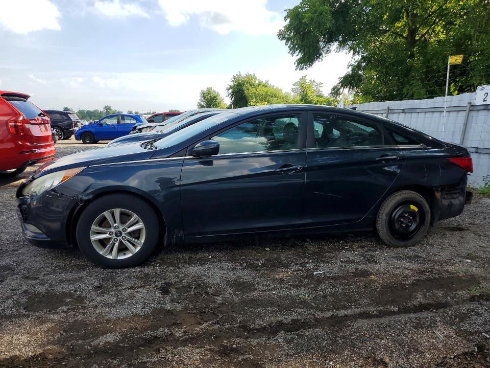 2011 Hyundai Sonata მანქანა იყიდება აუქციონზე, vin: 5NPEB4AC9BH040633, აუქციონის ნომერი: 67105826
