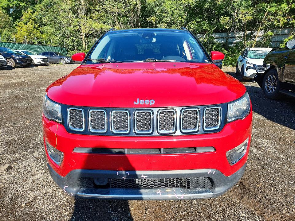 67679736 :رقم المزاد ، 3C4NJDCB3MT603220 vin ، 2021 Jeep Compass مزاد بيع