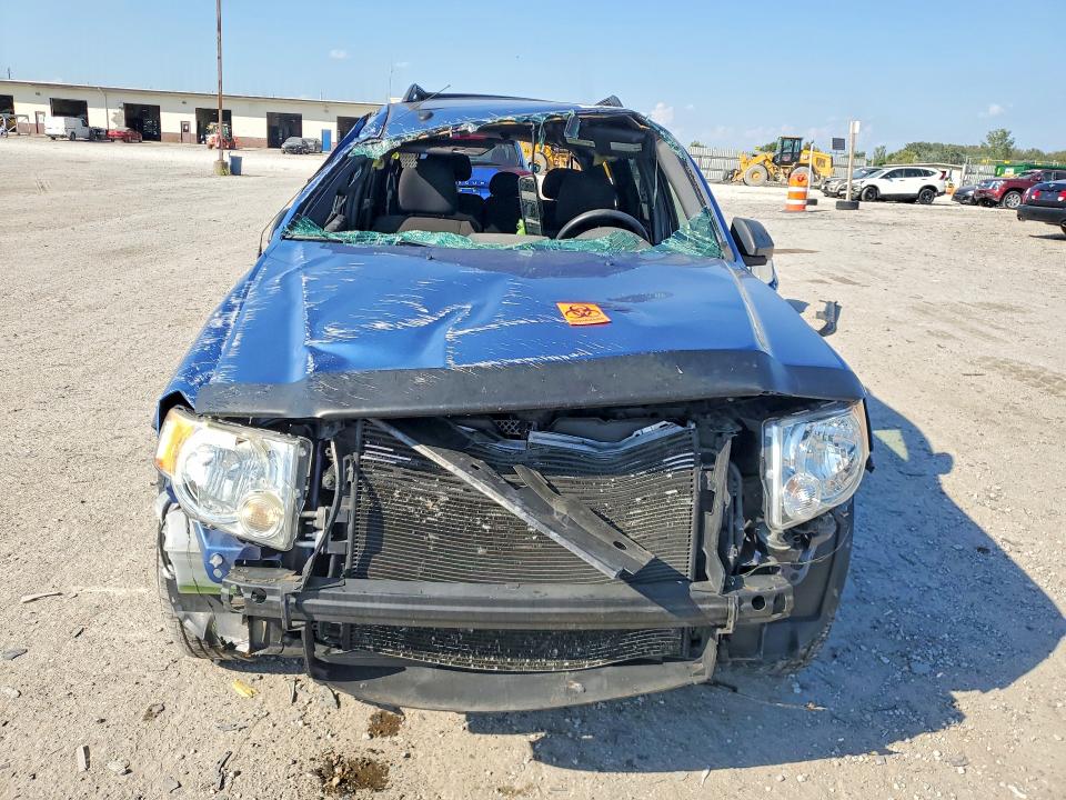 2009 Ford Escape მანქანა იყიდება აუქციონზე, vin: 1FMCU93G09KB88403, აუქციონის ნომერი: 69209886