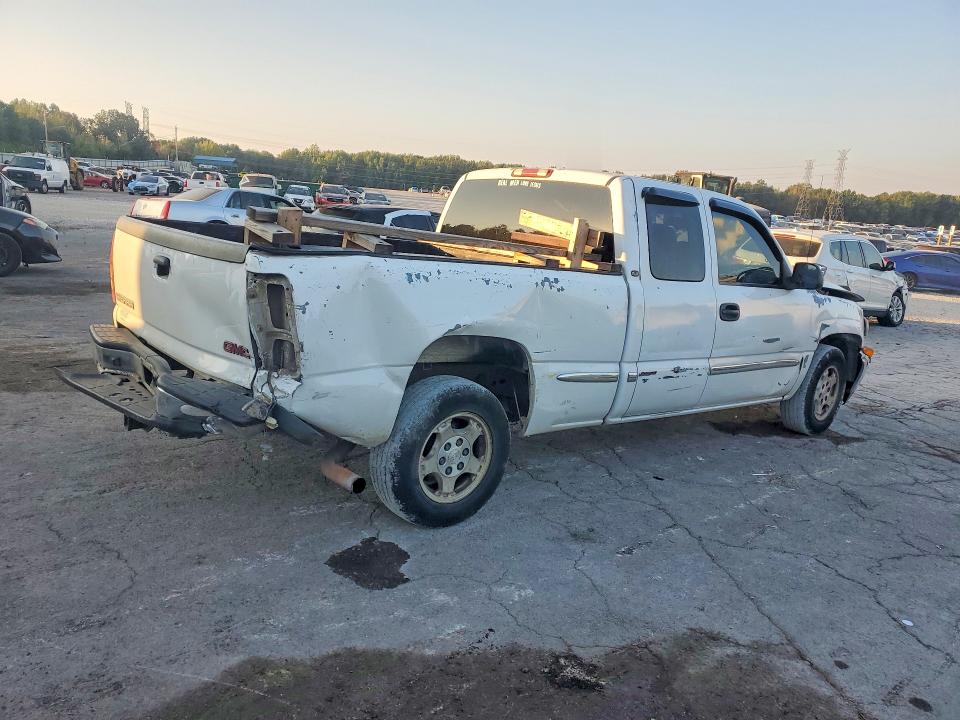 Продажа на аукционе авто 2002 Gmc New Sierra, vin: 2GTEC19V121205139, номер лота: 68992106