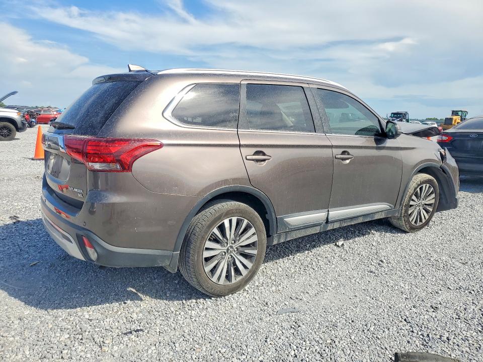 68733896 :رقم المزاد ، JA4AD3A35KZ012477 vin ، 2019 Mitsubishi Outlander مزاد بيع