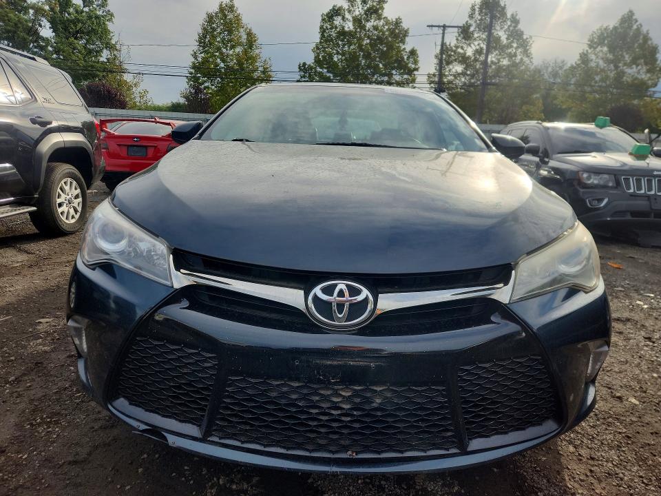 2016 Toyota Camry მანქანა იყიდება აუქციონზე, vin: 4T1BF1FK0GU126542, აუქციონის ნომერი: 68263036