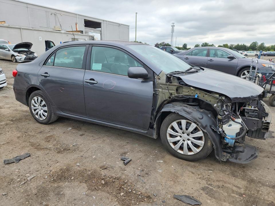 69315276 :رقم المزاد ، 2T1BU4EE2DC061547 vin ، 2013 Toyota Corolla مزاد بيع
