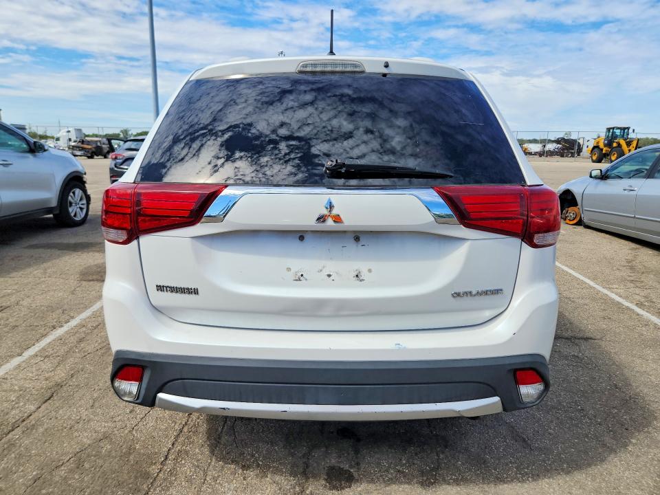 Auction sale of the 2016 Mitsubishi Outlander, vin: JA4AZ3A38GZ041142, lot number: 70653596