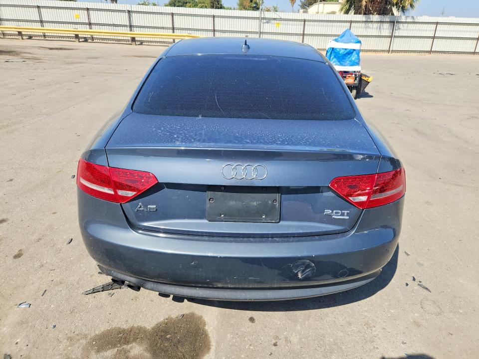 2011 Audi A5 მანქანა იყიდება აუქციონზე, vin: WAULFAFR1BA004737, აუქციონის ნომერი: 67555126