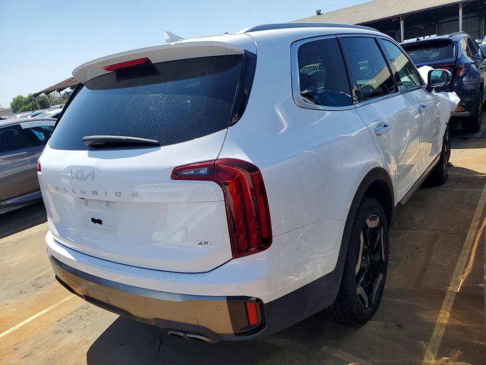Auction sale of the 2025 Kia Telluride, vin: 5XYP6DGC5SG685324, lot number: 68673956