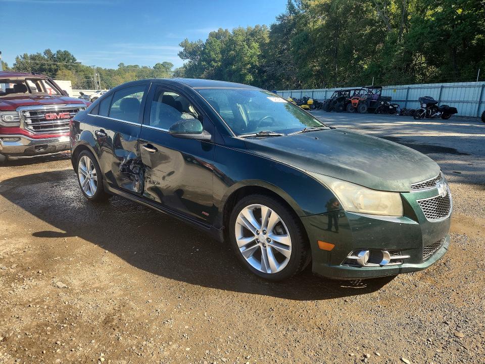 70463406 :رقم المزاد ، 1G1PG5SB2E7419545 vin ، 2014 Chevrolet Cruze مزاد بيع