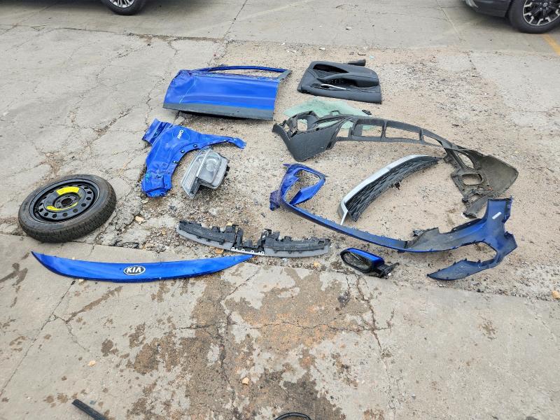 68875136 :رقم المزاد ، KNDERCAA3M7136009 vin ، 2021 Kia Seltos مزاد بيع