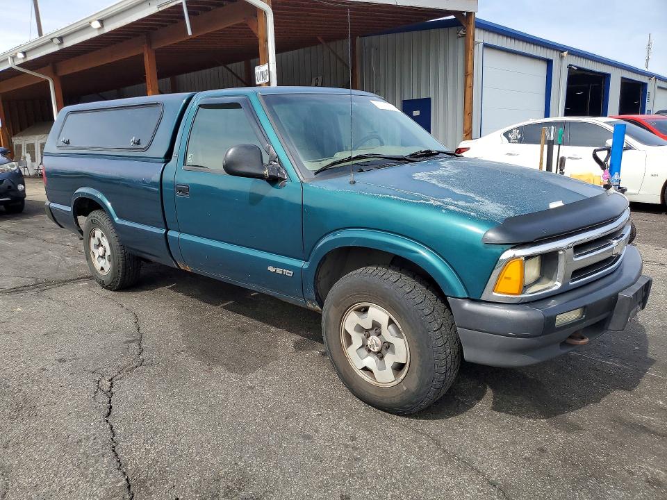 70462326 :رقم المزاد ، 1GCDT14XXV8146985 vin ، 1997 Chevrolet S Truck مزاد بيع