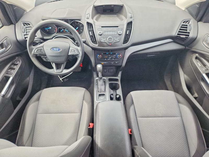 69846416 :رقم المزاد ، 1FMCU0GD0HUD94917 vin ، 2017 Ford Escape مزاد بيع