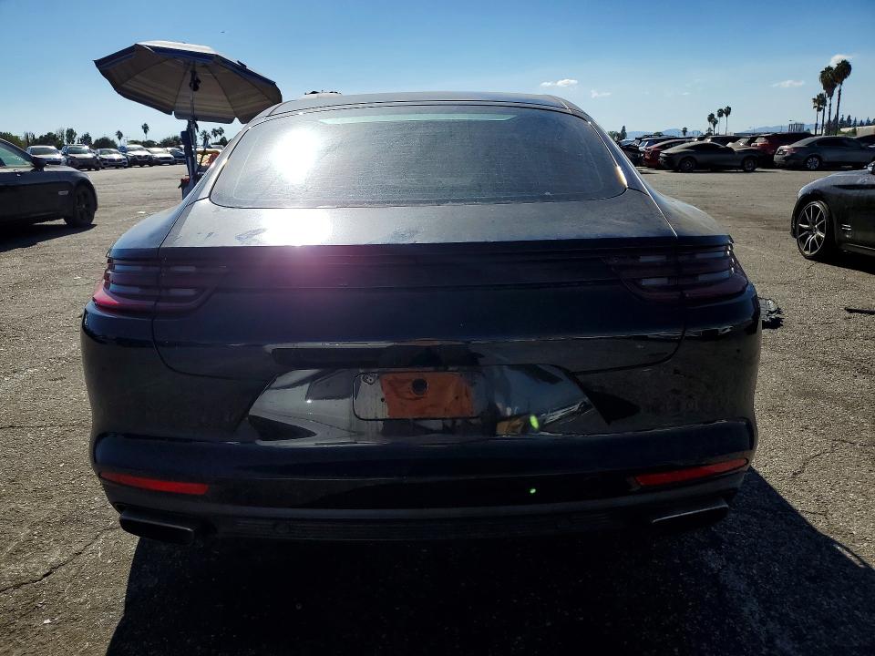 2017 Porsche Panamera მანქანა იყიდება აუქციონზე, vin: WP0AA2A7XHL101405, აუქციონის ნომერი: 68197256