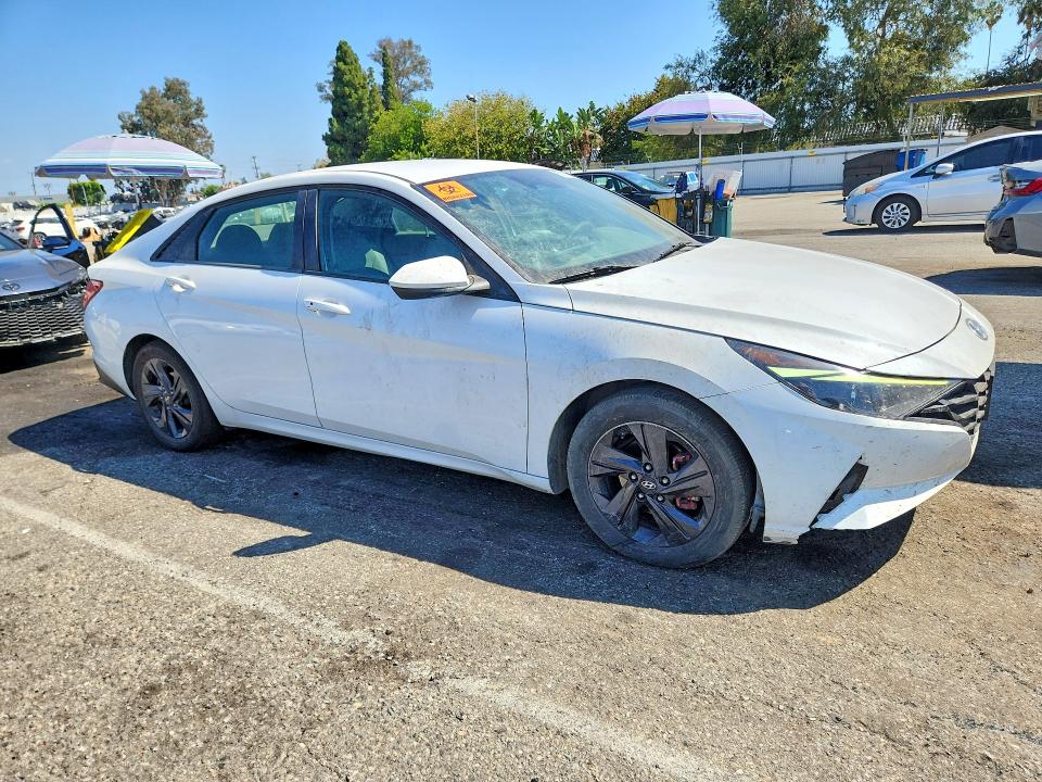 67148546 :رقم المزاد ، 5NPLM4AG3MH001575 vin ، 2021 Hyundai Elantra مزاد بيع
