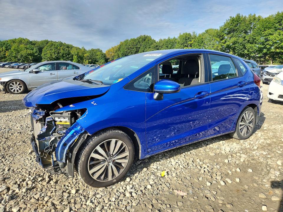 69842276 :رقم المزاد ، 3HGGK5H80FM719269 vin ، 2015 Honda Fit مزاد بيع