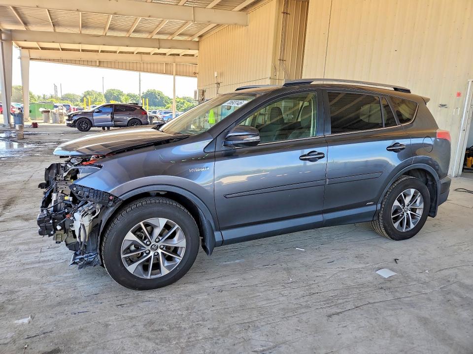 Auction sale of the 2017 Toyota Rav4 Hybrid, vin: JTMRJREV5HD070272, lot number: 70693146