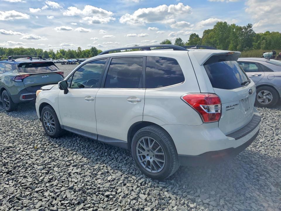 68923986 :رقم المزاد ، JF2SJARC5FH518609 vin ، 2015 Subaru Forester مزاد بيع