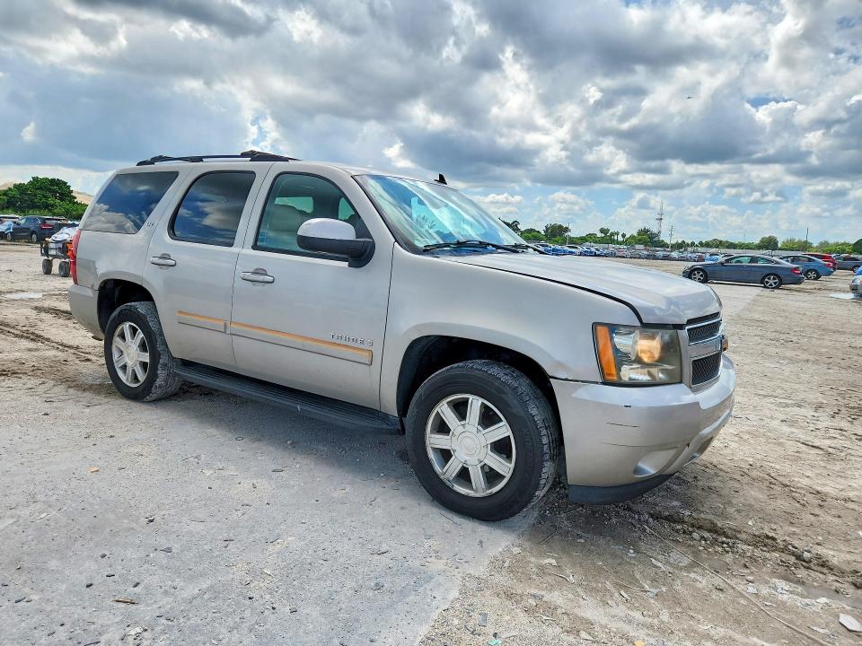 Auction sale of the 2007 Chevrolet Tahoe, vin: 1GNFC13JX7R256249        , lot number: 69137236