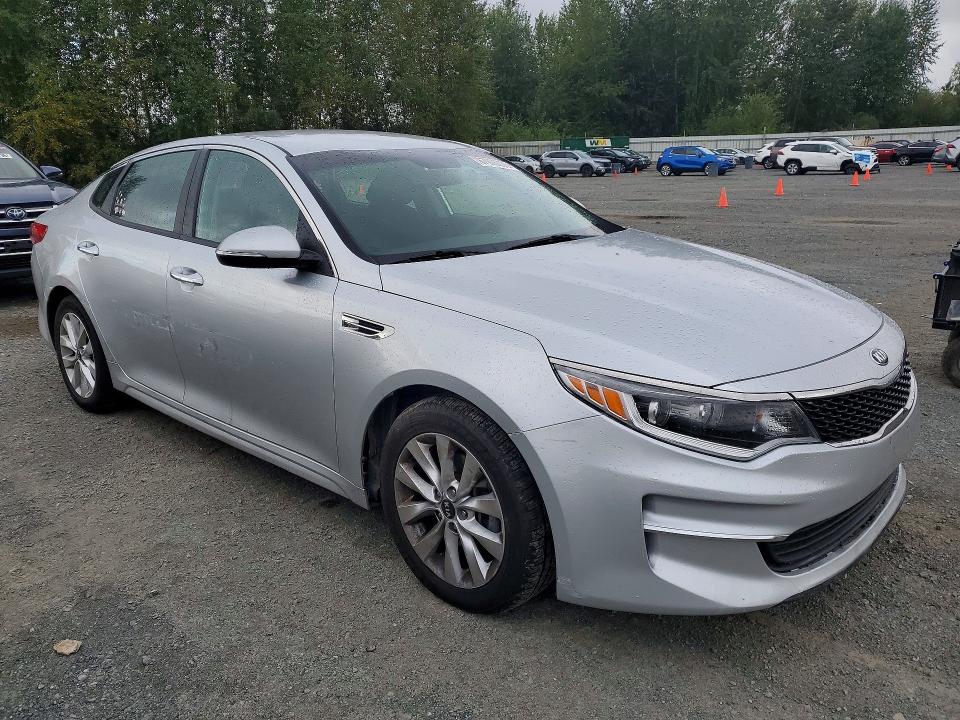 2018 Kia Optima მანქანა იყიდება აუქციონზე, vin: 5XXGT4L36JG261765, აუქციონის ნომერი: 67906076
