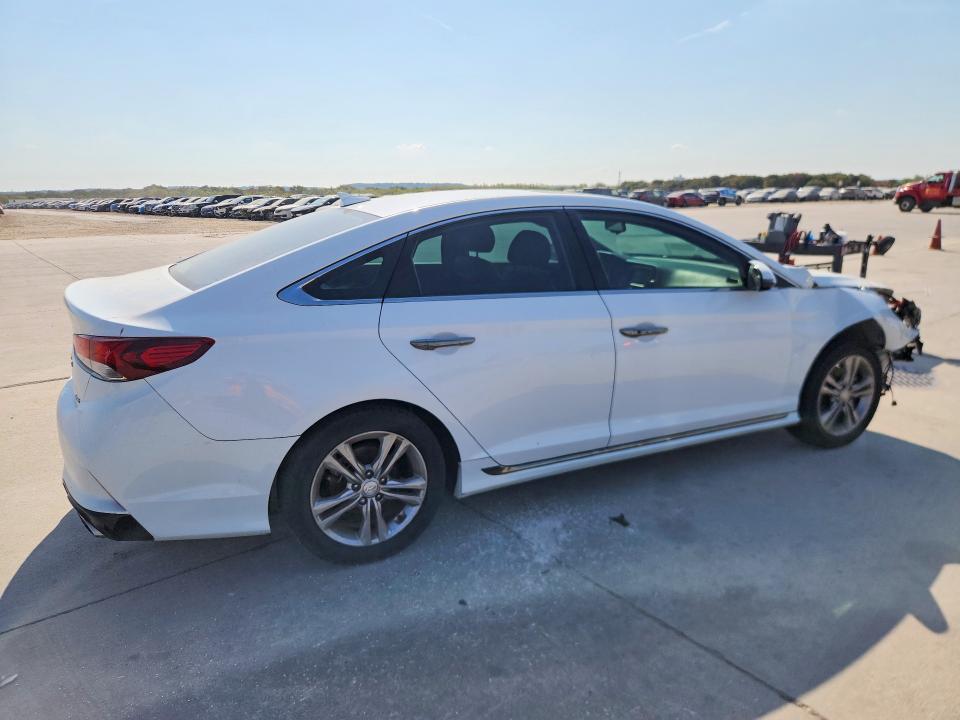 69183036 :رقم المزاد ، 5NPE34AF4JH599223 vin ، 2018 Hyundai Sonata مزاد بيع
