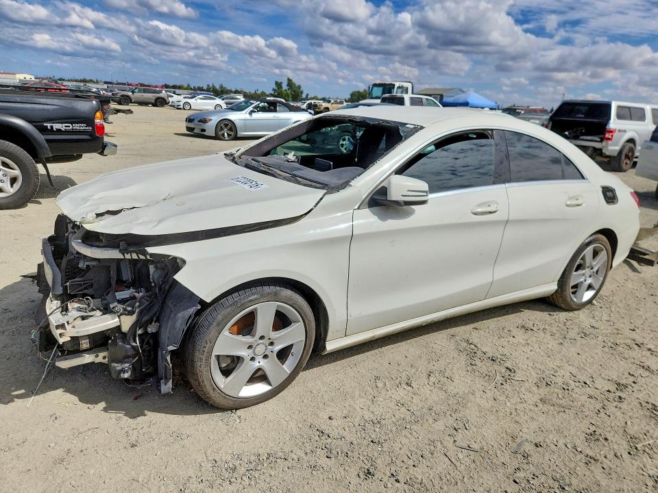 2015 Mercedes-benz Cla მანქანა იყიდება აუქციონზე, vin: WDDSJ4EB9FN218737, აუქციონის ნომერი: 67220516
