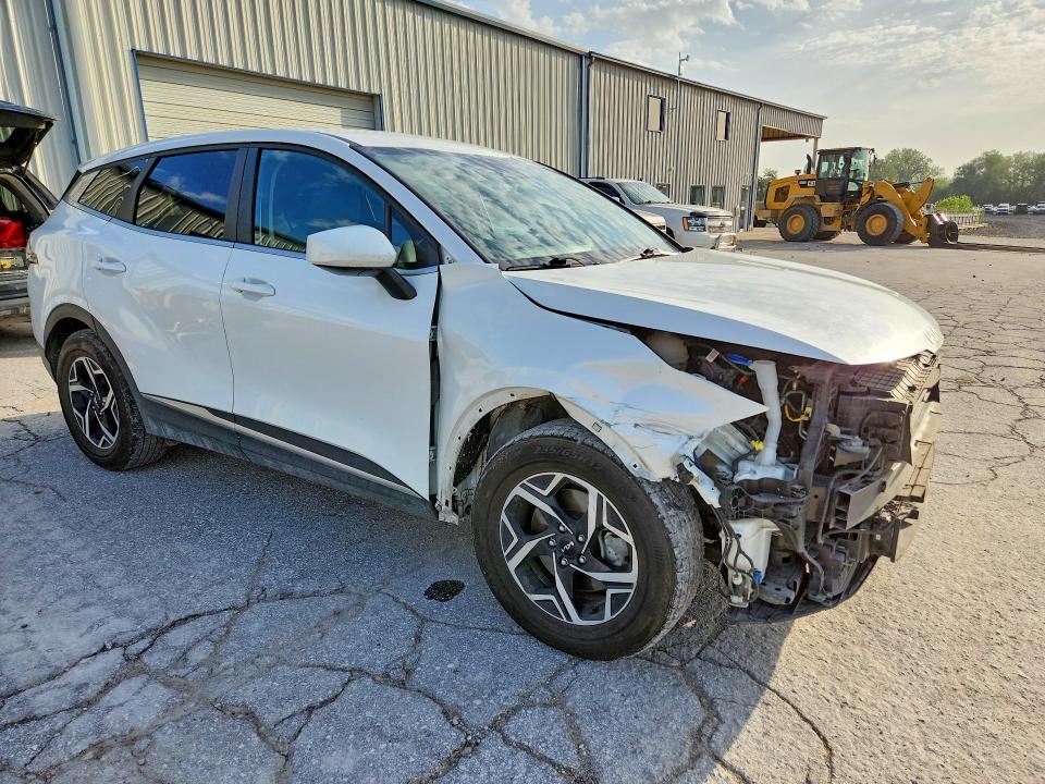 2023 Kia Sportage მანქანა იყიდება აუქციონზე, vin: KNDPU3AFXP7132224, აუქციონის ნომერი: 69385006