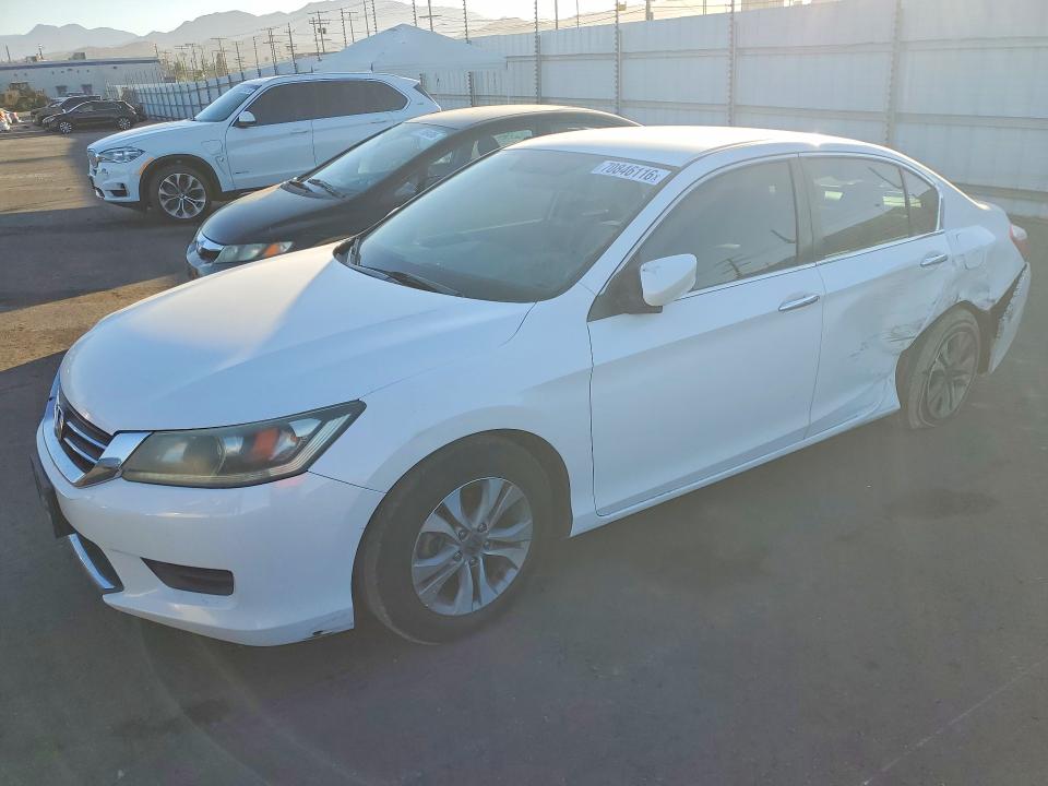 Продажа на аукционе авто 2015 Honda Accord, vin: 1HGCR2F38FA119421, номер лота: 70846116