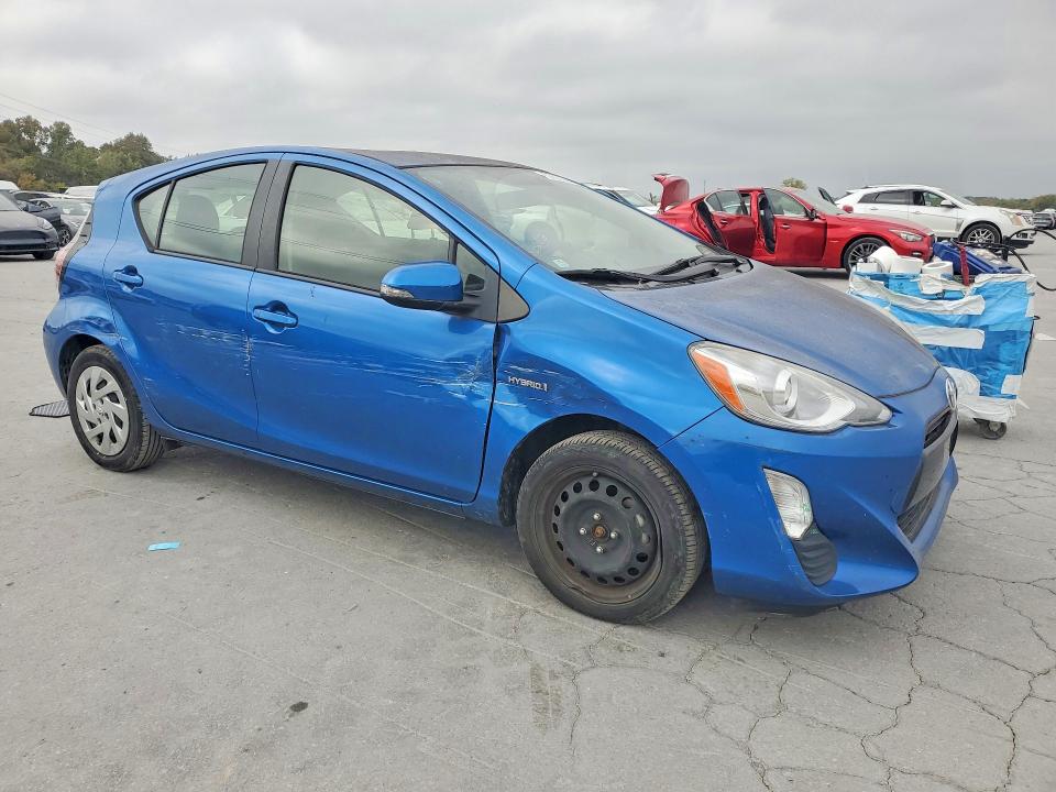 Продажа на аукционе авто 2016 Toyota Prius C, vin: JTDKDTB33G1137377, номер лота: 69683006