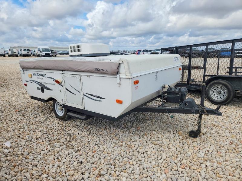 2013 Forest River Rockwood Freedom მანქანა იყიდება აუქციონზე, vin: 4X4CFM413DD287719, აუქციონის ნომერი: 70711786