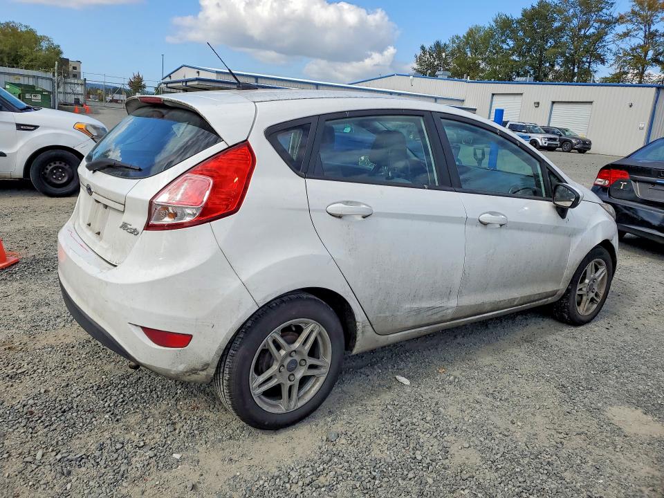 69954856 :رقم المزاد ، 3FADP4EJXJM101220 vin ، 2018 Ford Fiesta مزاد بيع