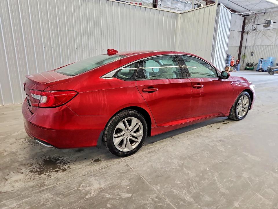 Aukcja sprzedaży 2018 Honda Accord, vin: 1HGCV1F12JA229068, numer aukcji: 70015626