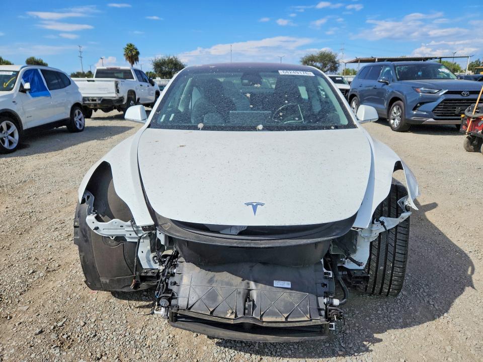 2018 Tesla Model 3 მანქანა იყიდება აუქციონზე, vin: 5YJ3E1EA7JF017256, აუქციონის ნომერი: 68249176