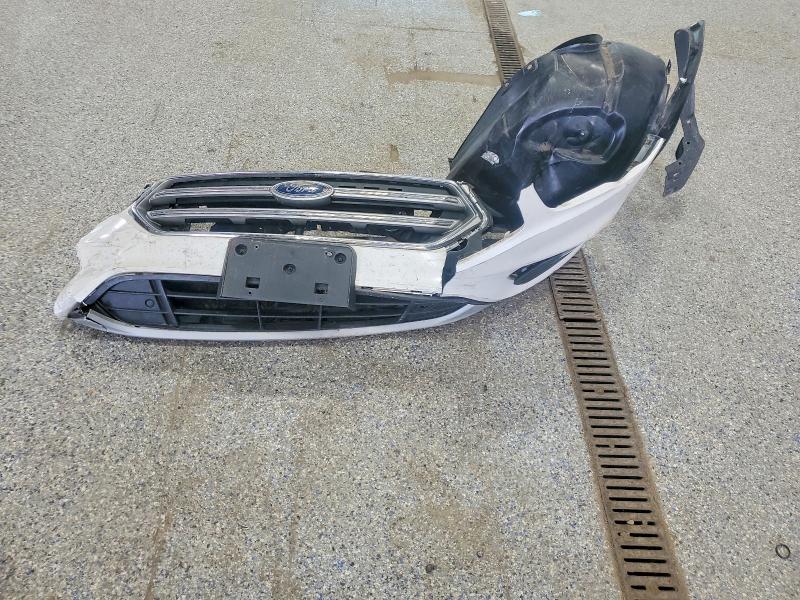 Продажа на аукционе авто 2017 Ford Escape, vin: 1FMCU9J97HUC38155, номер лота: 70880226