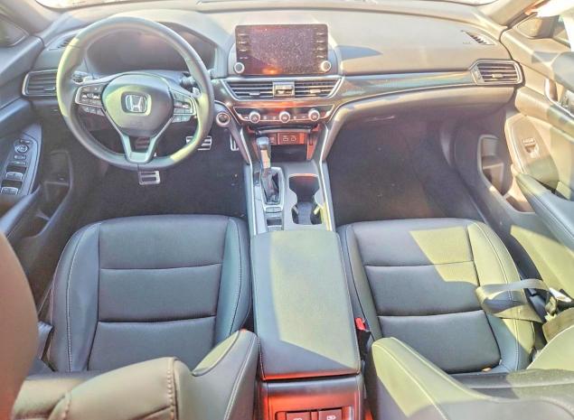 67478966 :رقم المزاد ، 1HGCV1F33NA008358 vin ، 2022 Honda Accord مزاد بيع