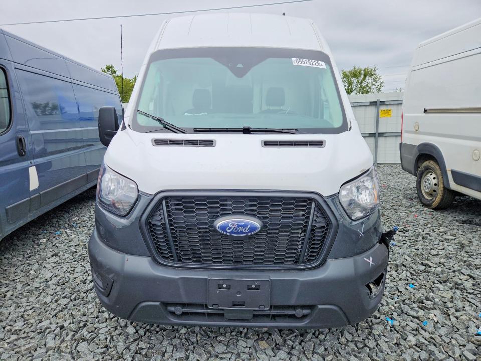 69528226 :رقم المزاد ، 1FTBR1X80PKB06172 vin ، 2023 Ford Transit مزاد بيع