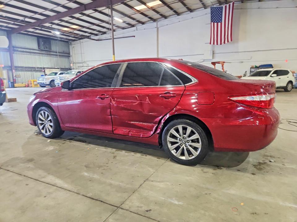 68061076 :رقم المزاد ، 4T1BF1FK3HU730796 vin ، 2017 Toyota Camry مزاد بيع