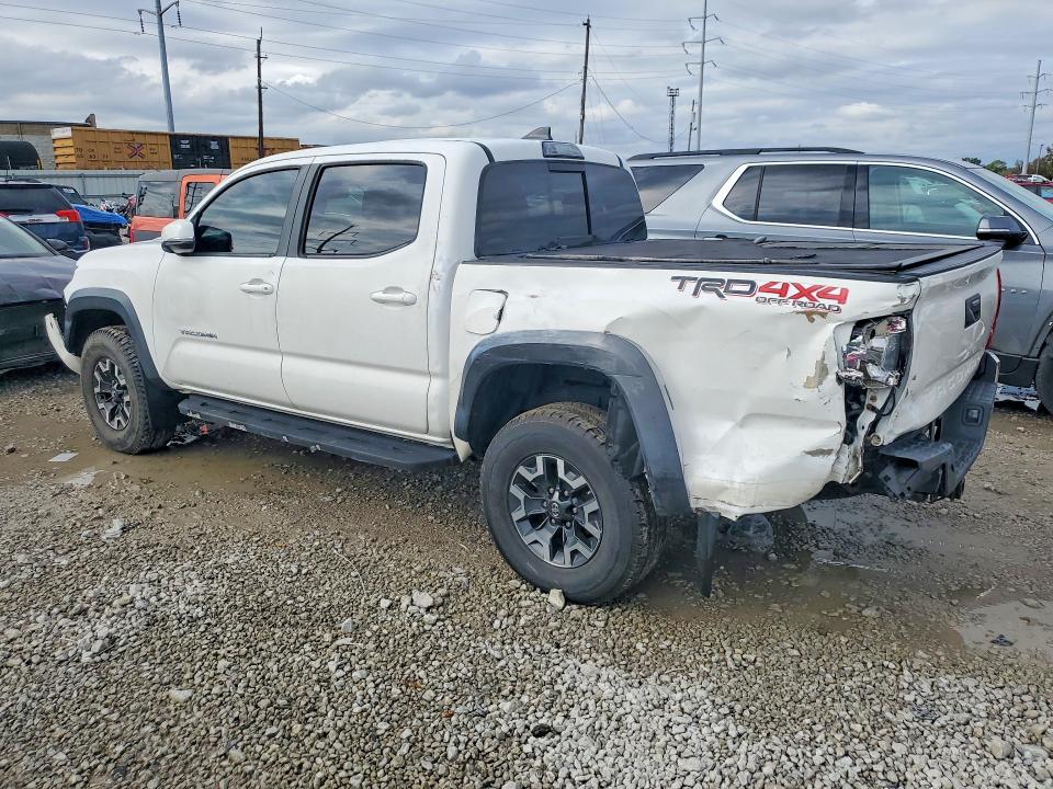 70136156 :رقم المزاد ، 3TMCZ5AN0JM123631 vin ، 2018 Toyota Tacoma مزاد بيع