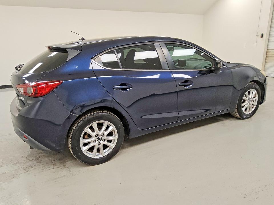 65480526 :رقم المزاد ، 3MZBM1L73FM203303 vin ، 2015 Mazda 3 مزاد بيع