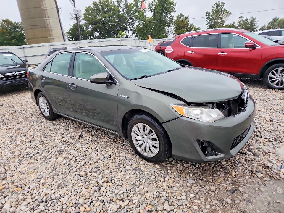 2012 Toyota Camry Hybrid მანქანა იყიდება აუქციონზე, vin: 4T1BD1FK4CU029070, აუქციონის ნომერი: 69173376