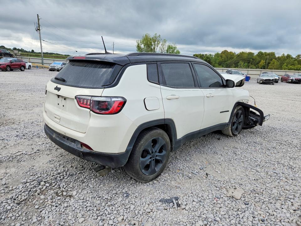 2021 Jeep Compass მანქანა იყიდება აუქციონზე, vin: 3C4NJCBBXMT526907, აუქციონის ნომერი: 70108436