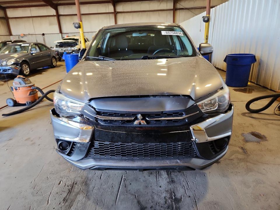 Продажа на аукционе авто 2018 Mitsubishi Outlander Sport, vin: JA4AR3AU2JU019182, номер лота: 69758856