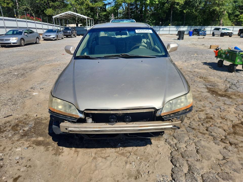 2002 Honda Accord მანქანა იყიდება აუქციონზე, vin: JHMCG56422C005622, აუქციონის ნომერი: 68200456