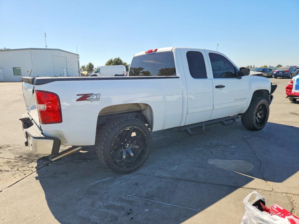 2008 Chevrolet Silverado მანქანა იყიდება აუქციონზე, vin: 2GCEK190X81325876, აუქციონის ნომერი: 70223716