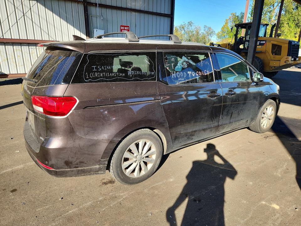 71235876 :رقم المزاد ، KNDMC5C17G6100713 vin ، 2016 Kia Sedona مزاد بيع