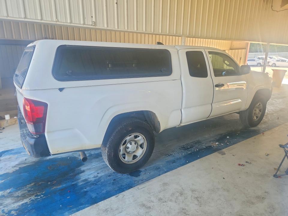 69811776 :رقم المزاد ، 3TYRX5GNXNT053010 vin ، 2022 Toyota Tacoma مزاد بيع