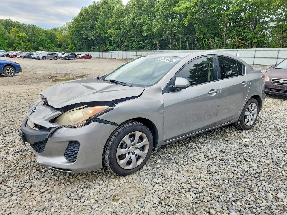 68170496 :رقم المزاد ، JM1BL1UG3C1572823 vin ، 2012 Mazda 3 مزاد بيع