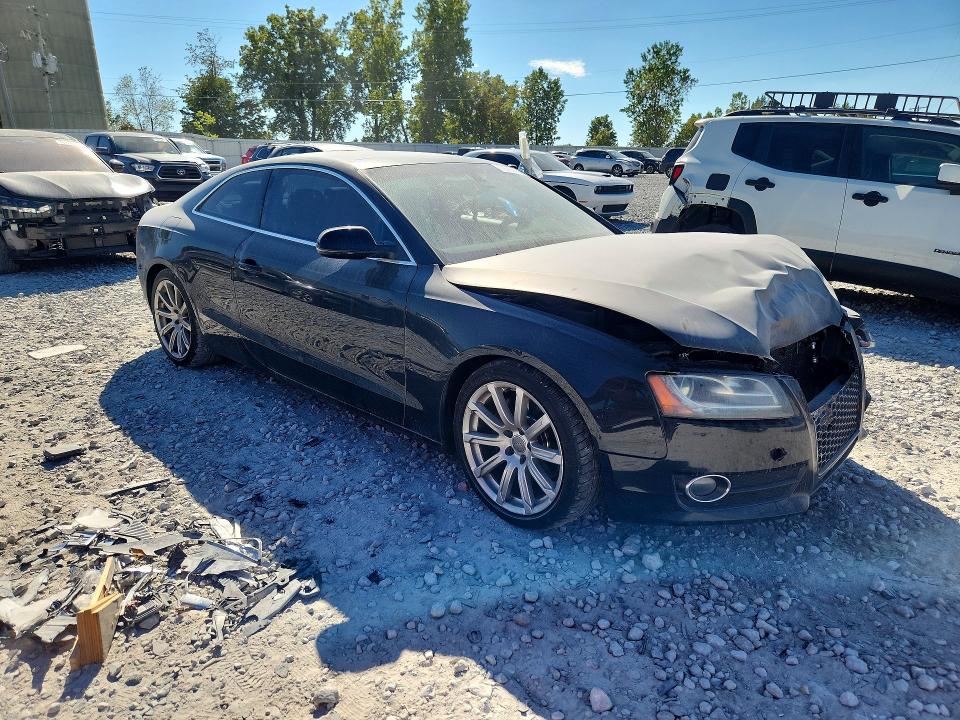 2011 Audi A5 მანქანა იყიდება აუქციონზე, vin: WAULFAFR4BA013030, აუქციონის ნომერი: 70729086