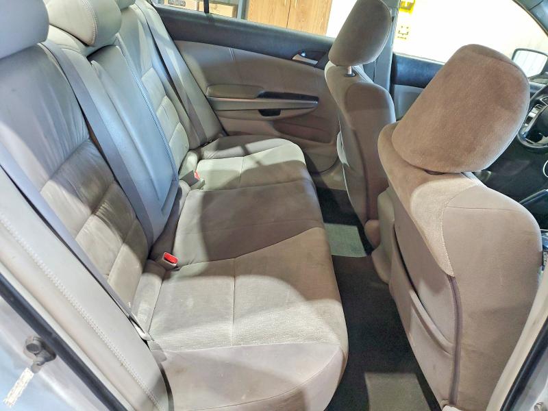 70996836 :رقم المزاد ، 1HGCP36858A081883 vin ، 2008 Honda Accord مزاد بيع